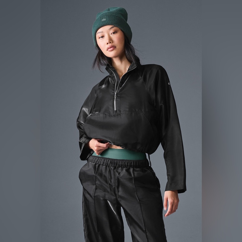 Alo Cropped Afterglow Pullover